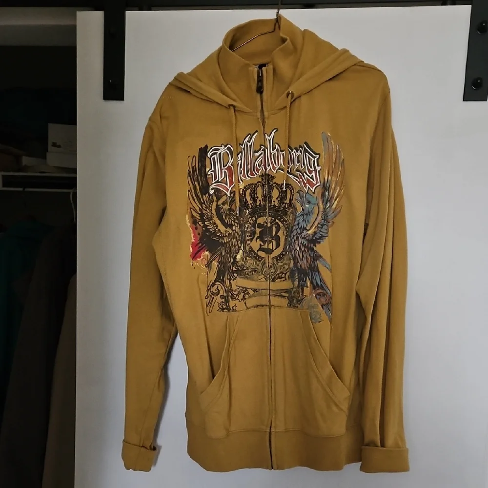 Billabong Woman's Mustard Hoodie. Length 28". Size L - Picture 1 of 4